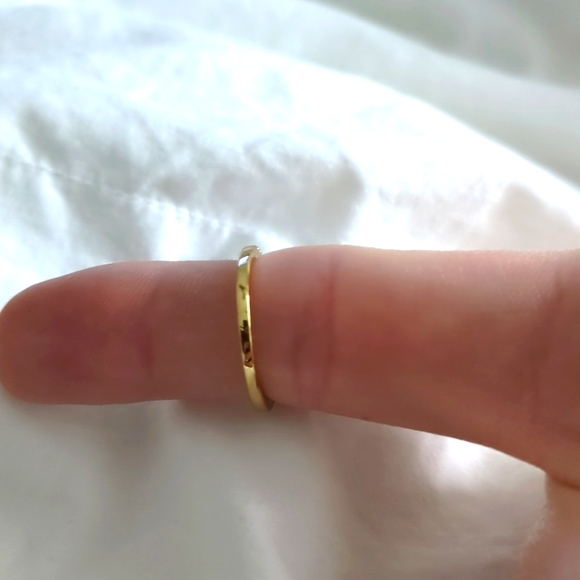 CZ Diamond with a gold band Ring Size 6 - clearance sale!! - Picture 3 of 5